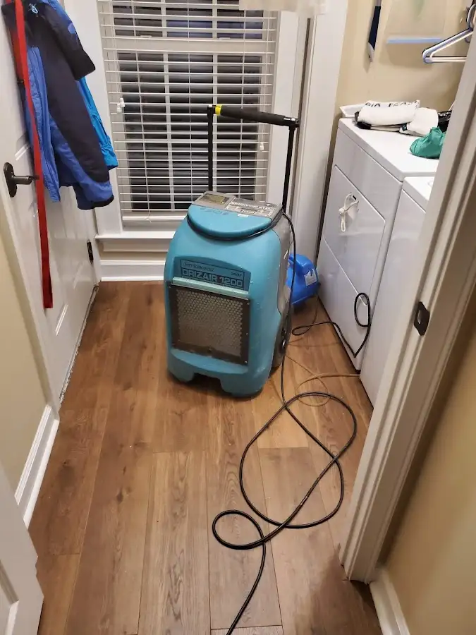 Commercial dehumidifier deployed for Flood Damage Cleanup in Heeia